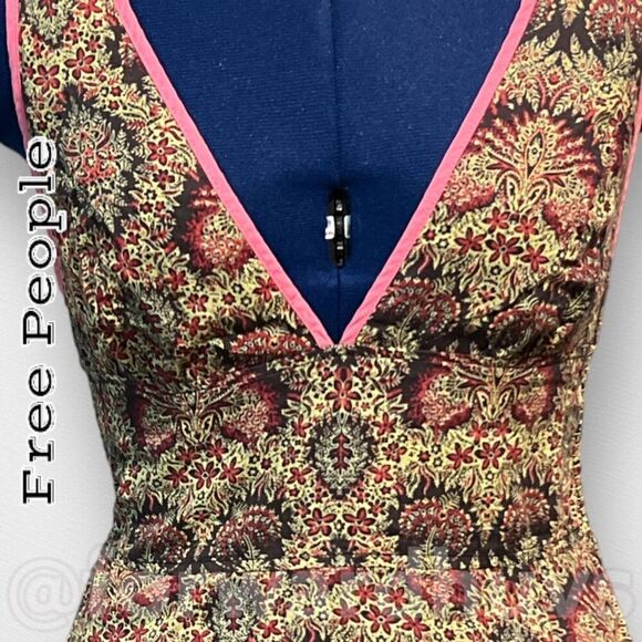 Free People Sleeveless Mini Size 2 - Picture 4 of 13
